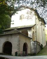 Kirche und Sanktuarium zur Madonna della Fontana. - Aufnahme: Albert Spycher-Gautschi, Basel.